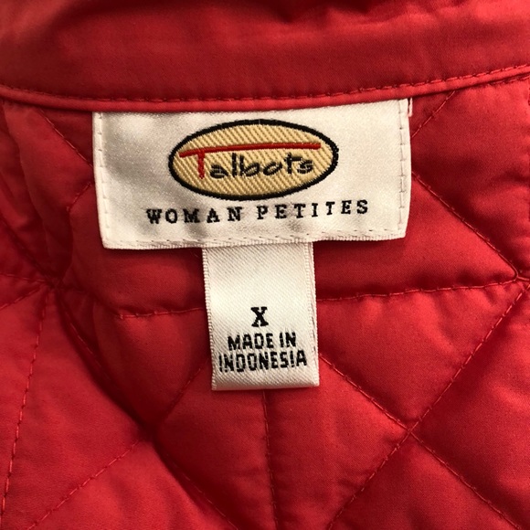 Talbots Quilted Unlined Zip Front Vest - Picture 4 of 8